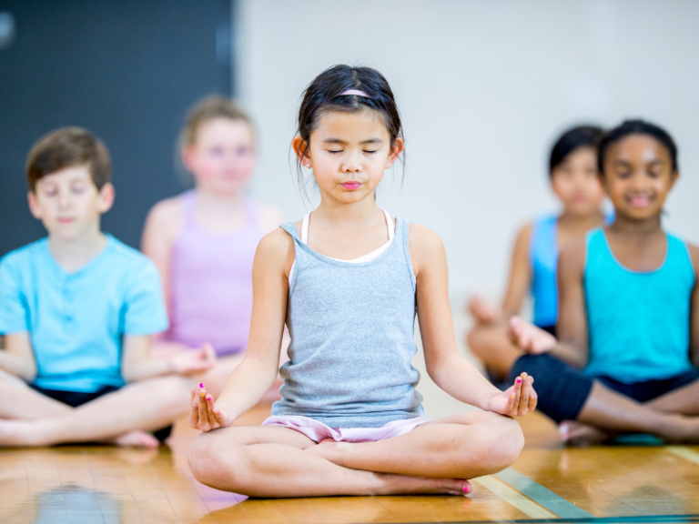 kids meditating