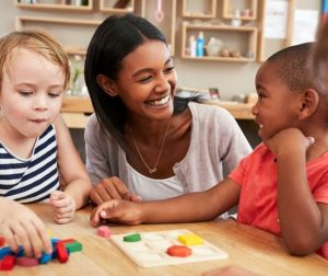 Direttrice in ambiente Montessori